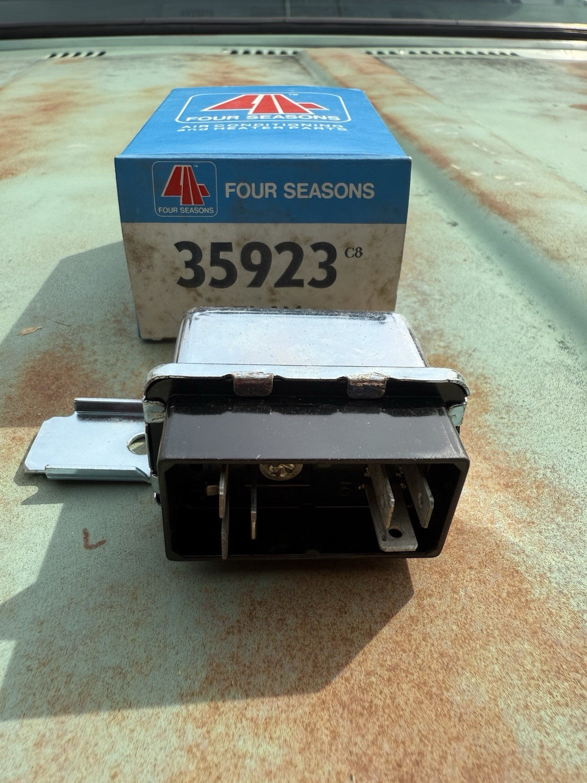 1985-89 Plymouth Dodge Chrysler Radiator Fan Relay